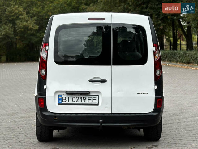 Белый Рено Кенгу, объемом двигателя 1.46 л и пробегом 287 тыс. км за 4700 $, фото 7 на Automoto.ua