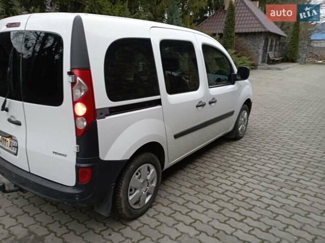 Белый Рено Кенгу, объемом двигателя 1.5 л и пробегом 298 тыс. км за 7750 $, фото 4 на Automoto.ua