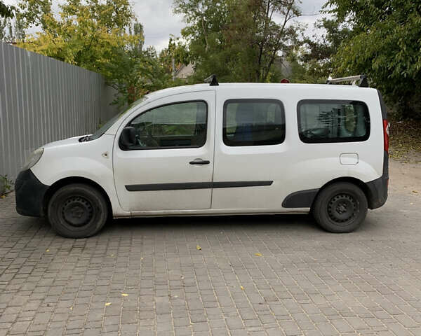 Белый Рено Кенгу, объемом двигателя 1.5 л и пробегом 315 тыс. км за 8300 $, фото 5 на Automoto.ua