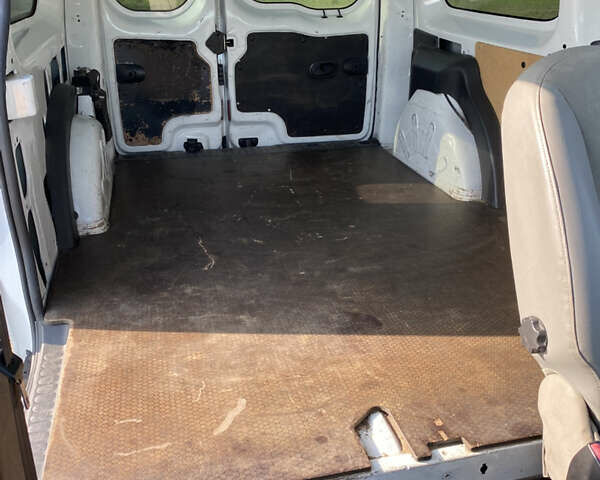 Білий Рено Кєнгу, об'ємом двигуна 1.46 л та пробігом 254 тис. км за 6700 $, фото 23 на Automoto.ua