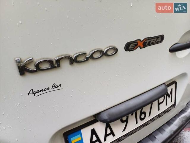 Білий Рено Кєнгу, об'ємом двигуна 1.5 л та пробігом 273 тис. км за 6200 $, фото 17 на Automoto.ua