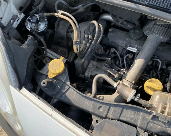 Білий Рено Кєнгу, об'ємом двигуна 1.46 л та пробігом 254 тис. км за 6700 $, фото 29 на Automoto.ua