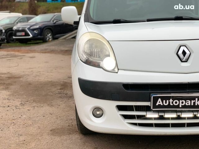 Белый Рено Кенгу, объемом двигателя 1.5 л и пробегом 260 тыс. км за 7490 $, фото 9 на Automoto.ua