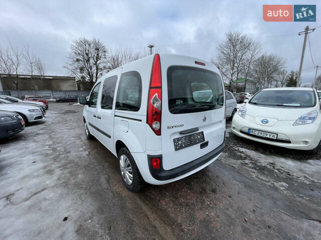 Білий Рено Кєнгу, об'ємом двигуна 1.5 л та пробігом 275 тис. км за 7300 $, фото 4 на Automoto.ua