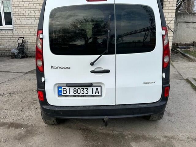 Білий Рено Кєнгу, об'ємом двигуна 1.5 л та пробігом 147 тис. км за 5300 $, фото 5 на Automoto.ua