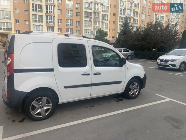 Білий Рено Кєнгу, об'ємом двигуна 1.46 л та пробігом 317 тис. км за 5900 $, фото 14 на Automoto.ua