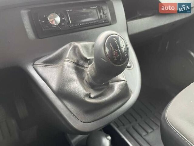 Білий Рено Кєнгу, об'ємом двигуна 1.6 л та пробігом 188 тис. км за 8990 $, фото 21 на Automoto.ua