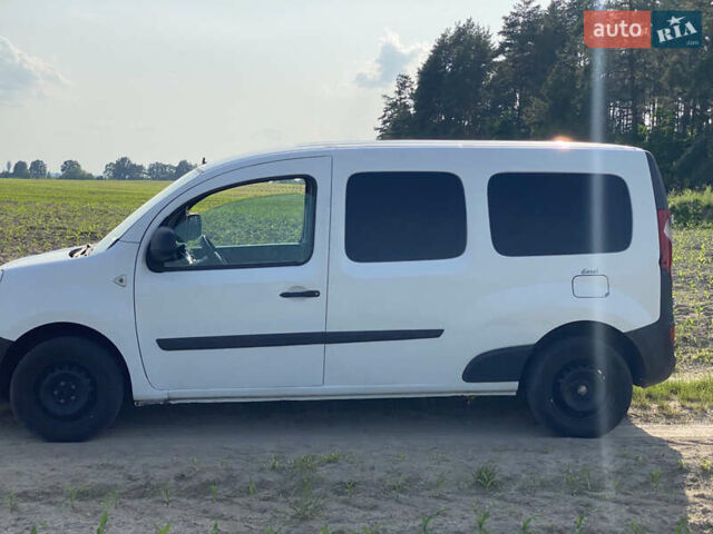 Білий Рено Кєнгу, об'ємом двигуна 1.46 л та пробігом 254 тис. км за 6700 $, фото 38 на Automoto.ua