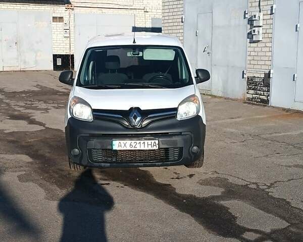 Білий Рено Кєнгу, об'ємом двигуна 1.5 л та пробігом 198 тис. км за 7500 $, фото 6 на Automoto.ua