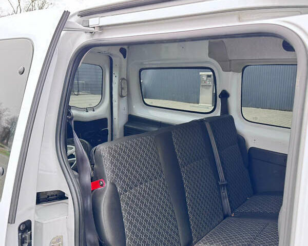 Білий Рено Кєнгу, об'ємом двигуна 1.46 л та пробігом 283 тис. км за 9990 $, фото 14 на Automoto.ua