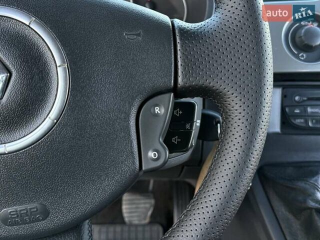 Белый Рено Кенгу, объемом двигателя 1.46 л и пробегом 231 тыс. км за 7750 $, фото 34 на Automoto.ua