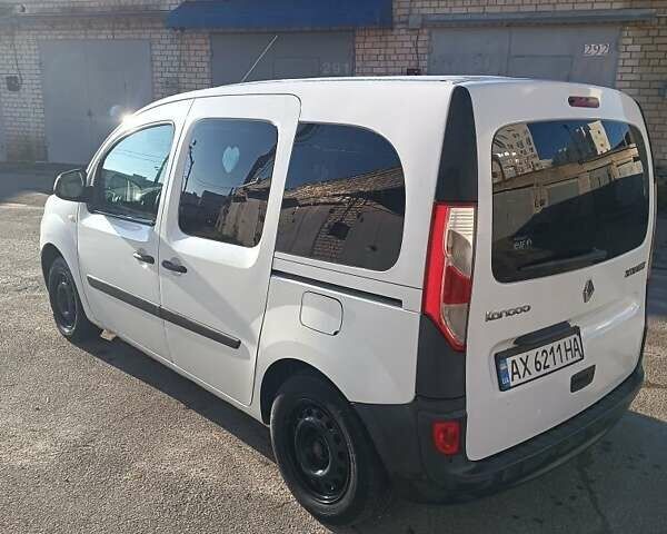 Білий Рено Кєнгу, об'ємом двигуна 1.5 л та пробігом 198 тис. км за 7500 $, фото 1 на Automoto.ua