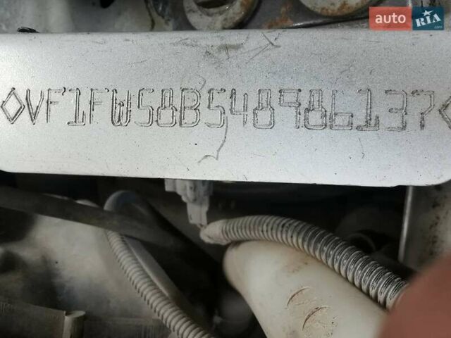Белый Рено Кенгу, объемом двигателя 1.5 л и пробегом 260 тыс. км за 6500 $, фото 38 на Automoto.ua