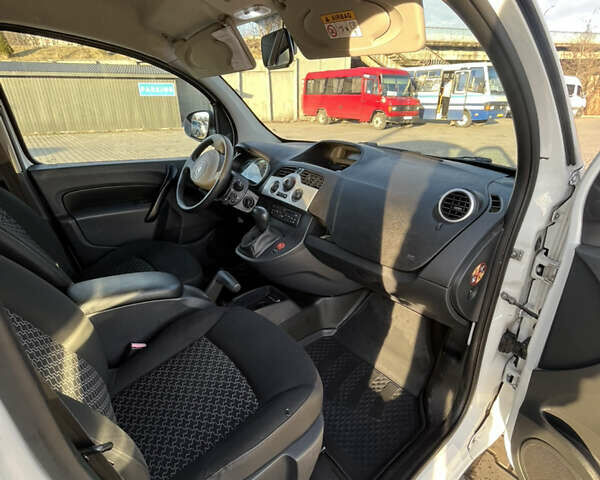 Білий Рено Кєнгу, об'ємом двигуна 0 л та пробігом 68 тис. км за 6500 $, фото 1 на Automoto.ua