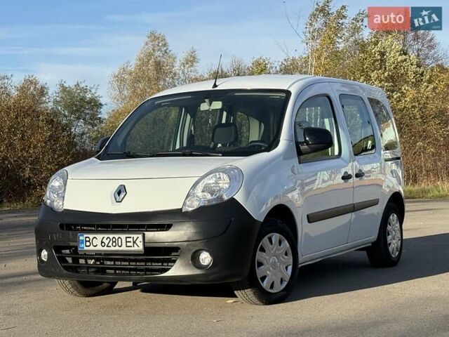 Белый Рено Кенгу, объемом двигателя 1.46 л и пробегом 231 тыс. км за 7750 $, фото 10 на Automoto.ua