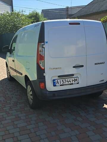 Білий Рено Кєнгу, об'ємом двигуна 1.46 л та пробігом 241 тис. км за 5300 $, фото 3 на Automoto.ua