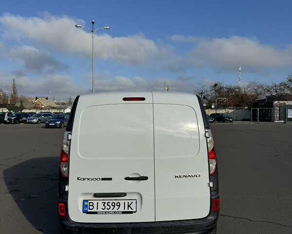 Білий Рено Кєнгу, об'ємом двигуна 1.46 л та пробігом 282 тис. км за 9300 $, фото 4 на Automoto.ua