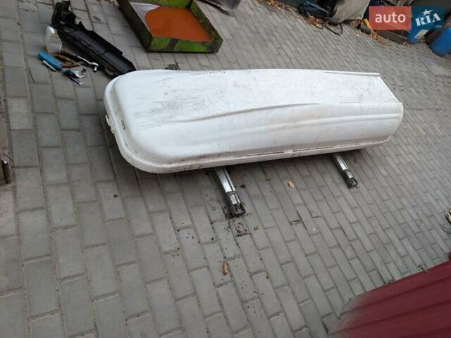 Білий Рено Кєнгу, об'ємом двигуна 1.5 л та пробігом 352 тис. км за 6400 $, фото 4 на Automoto.ua