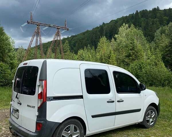 Белый Рено Кенгу, объемом двигателя 1.5 л и пробегом 190 тыс. км за 9500 $, фото 4 на Automoto.ua