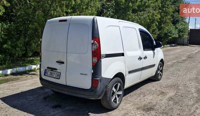Білий Рено Кєнгу, об'ємом двигуна 1.5 л та пробігом 334 тис. км за 8200 $, фото 5 на Automoto.ua