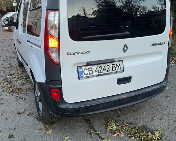 Білий Рено Кєнгу, об'ємом двигуна 1.46 л та пробігом 207 тис. км за 7350 $, фото 11 на Automoto.ua
