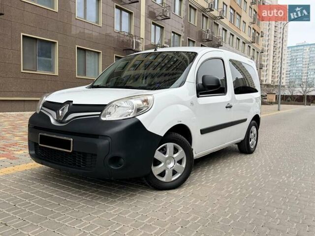 Білий Рено Кєнгу, об'ємом двигуна 1.46 л та пробігом 176 тис. км за 8300 $, фото 89 на Automoto.ua