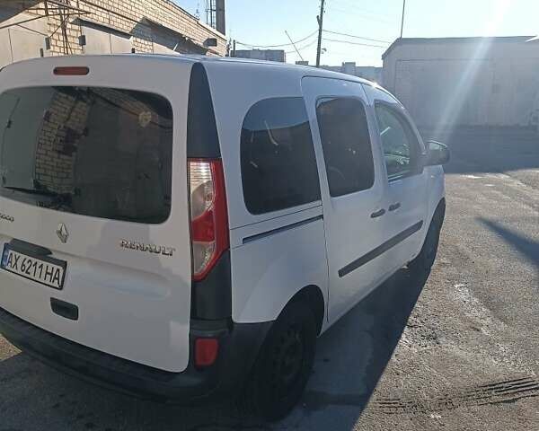 Білий Рено Кєнгу, об'ємом двигуна 1.5 л та пробігом 198 тис. км за 7500 $, фото 3 на Automoto.ua