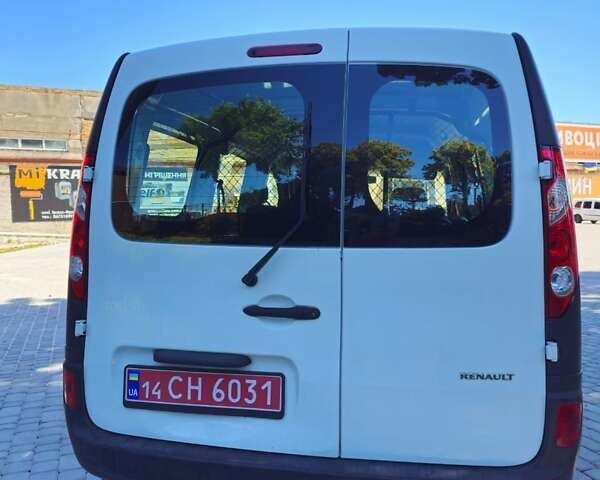 Белый Рено Кенгу, объемом двигателя 1.5 л и пробегом 185 тыс. км за 9500 $, фото 5 на Automoto.ua