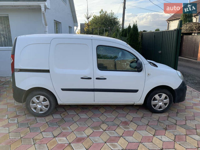 Білий Рено Кєнгу, об'ємом двигуна 1.46 л та пробігом 303 тис. км за 5500 $, фото 2 на Automoto.ua