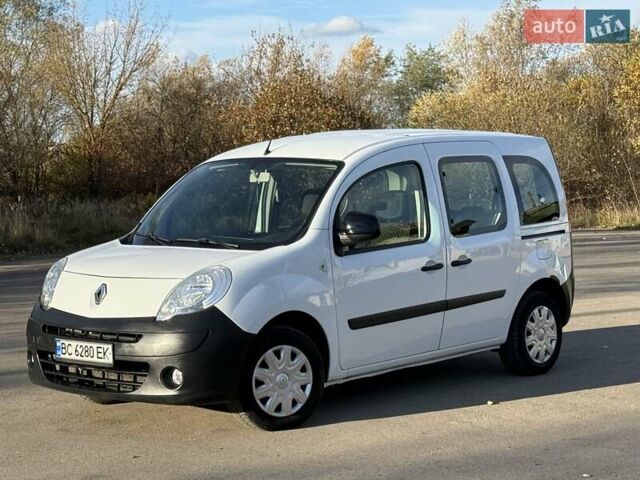 Белый Рено Кенгу, объемом двигателя 1.46 л и пробегом 231 тыс. км за 7750 $, фото 9 на Automoto.ua