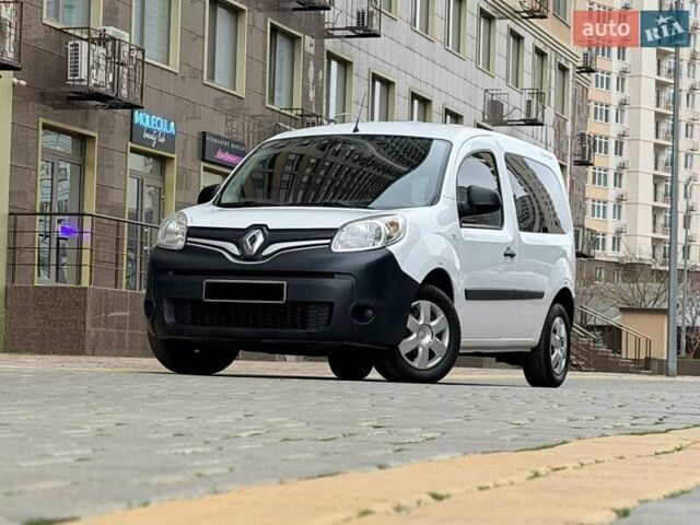 Білий Рено Кєнгу, об'ємом двигуна 1.46 л та пробігом 176 тис. км за 8300 $, фото 86 на Automoto.ua
