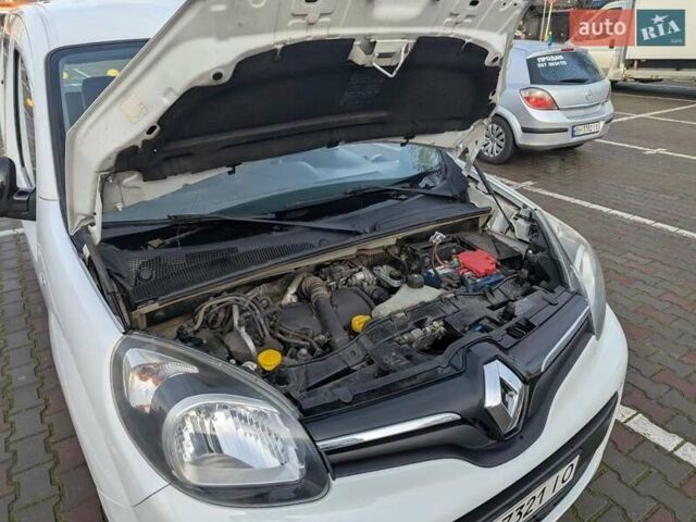 Белый Рено Кенгу, объемом двигателя 1.5 л и пробегом 205 тыс. км за 7500 $, фото 9 на Automoto.ua