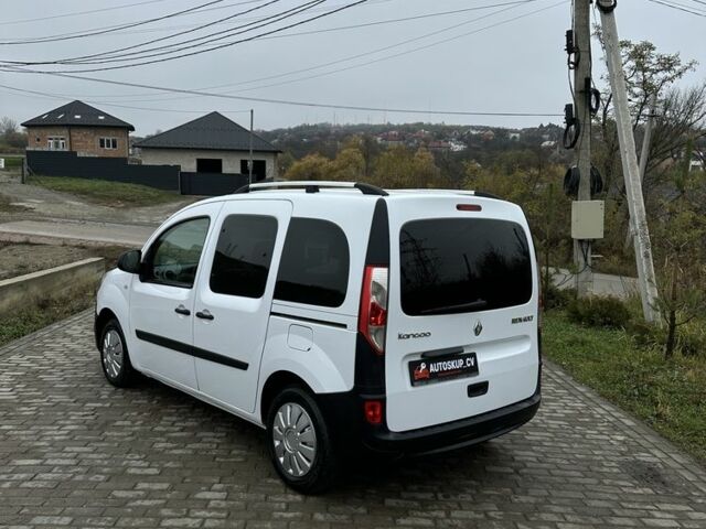 Білий Рено Кєнгу, об'ємом двигуна 0 л та пробігом 140 тис. км за 8999 $, фото 3 на Automoto.ua