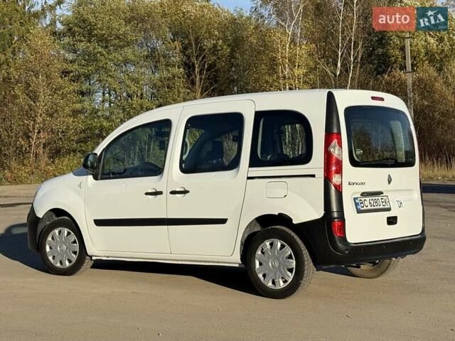 Белый Рено Кенгу, объемом двигателя 1.46 л и пробегом 231 тыс. км за 7750 $, фото 8 на Automoto.ua