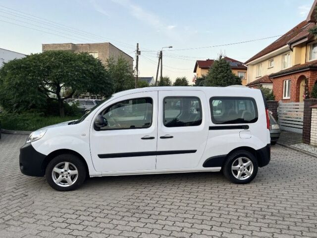 Белый Рено Кенгу, объемом двигателя 1.5 л и пробегом 206 тыс. км за 6150 $, фото 5 на Automoto.ua
