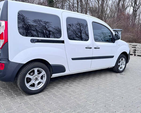 Білий Рено Кєнгу, об'ємом двигуна 1.46 л та пробігом 283 тис. км за 9990 $, фото 9 на Automoto.ua