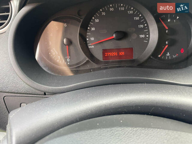 Білий Рено Кєнгу, об'ємом двигуна 1.5 л та пробігом 280 тис. км за 9799 $, фото 15 на Automoto.ua