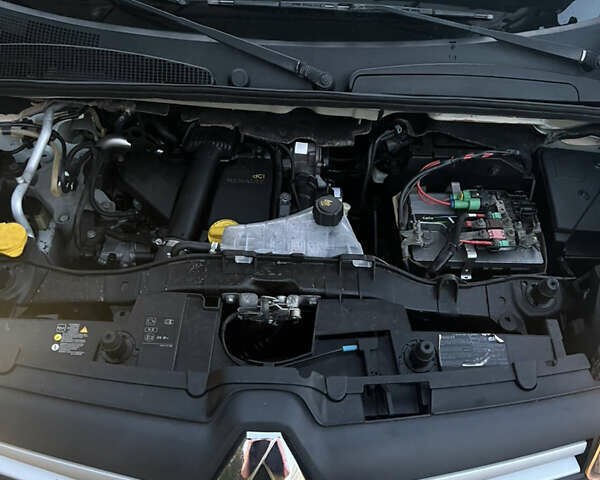 Білий Рено Кєнгу, об'ємом двигуна 1.46 л та пробігом 208 тис. км за 7250 $, фото 10 на Automoto.ua