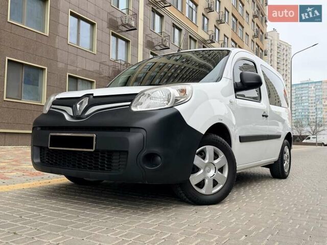 Білий Рено Кєнгу, об'ємом двигуна 1.46 л та пробігом 176 тис. км за 8300 $, фото 88 на Automoto.ua