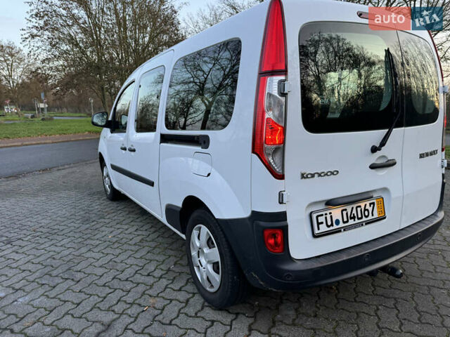 Белый Рено Кенгу, объемом двигателя 1.5 л и пробегом 186 тыс. км за 10699 $, фото 52 на Automoto.ua