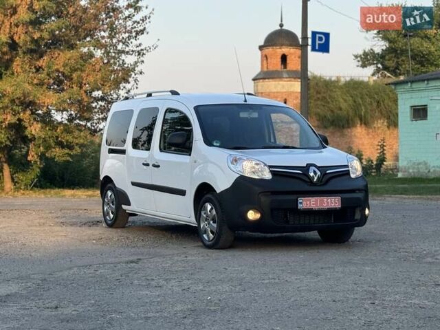 Белый Рено Кенгу, объемом двигателя 1.5 л и пробегом 173 тыс. км за 11600 $, фото 4 на Automoto.ua