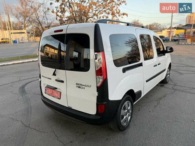 Белый Рено Кенгу, объемом двигателя 1.5 л и пробегом 190 тыс. км за 11799 $, фото 16 на Automoto.ua