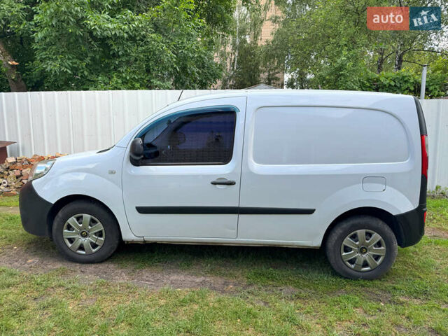Белый Рено Кенгу, объемом двигателя 1.5 л и пробегом 316 тыс. км за 5900 $, фото 4 на Automoto.ua