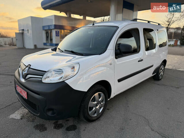 Белый Рено Кенгу, объемом двигателя 1.5 л и пробегом 190 тыс. км за 11799 $, фото 1 на Automoto.ua