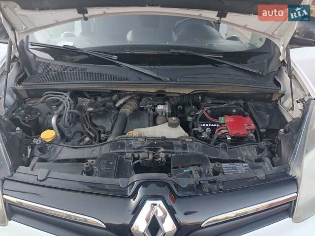 Рено Кєнгу 2014 у Дубно на Automoto.ua Білий Рено Кєнгу, об'ємом двигуна 1.46 л та пробігом 345 тис. км за 8800 $, фото 46 на Automoto.ua