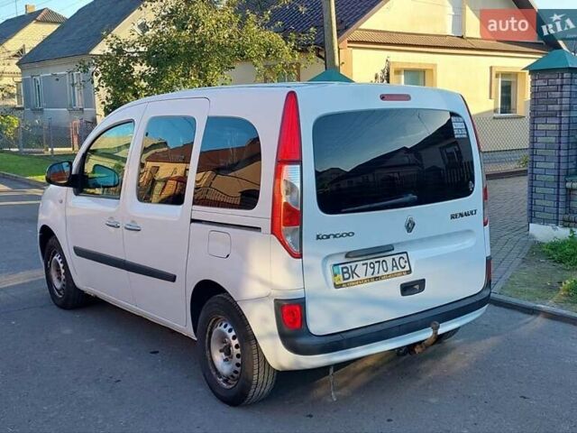 Рено Кєнгу 2014 у Дубно на Automoto.ua Білий Рено Кєнгу, об'ємом двигуна 1.46 л та пробігом 345 тис. км за 8800 $, фото 25 на Automoto.ua