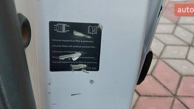 Рено Кєнгу 2014 у Дубно на Automoto.ua Білий Рено Кєнгу, об'ємом двигуна 1.46 л та пробігом 345 тис. км за 8800 $, фото 56 на Automoto.ua