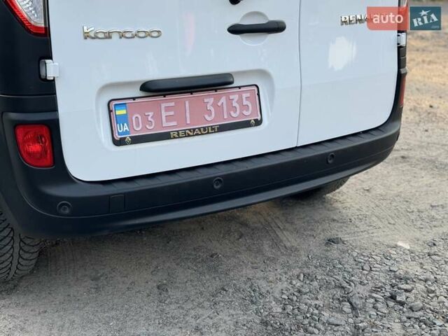 Белый Рено Кенгу, объемом двигателя 1.5 л и пробегом 173 тыс. км за 11600 $, фото 50 на Automoto.ua
