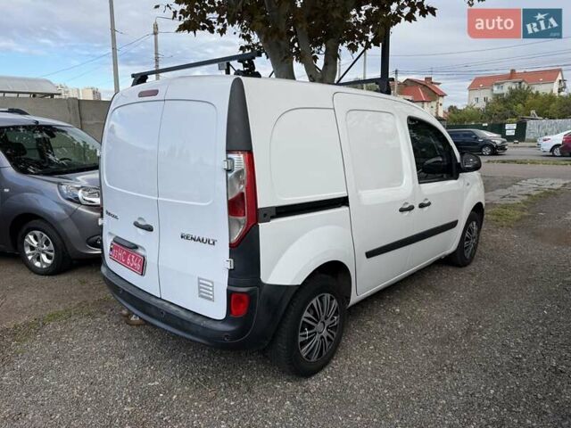 Рено Кєнгу 2014 у Одесі на Automoto.ua Білий Рено Кєнгу, об'ємом двигуна 1.5 л та пробігом 217 тис. км за 7500 $, фото 4 на Automoto.ua