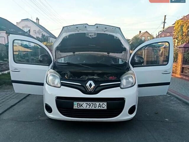 Рено Кєнгу 2014 у Дубно на Automoto.ua Білий Рено Кєнгу, об'ємом двигуна 1.46 л та пробігом 345 тис. км за 8800 $, фото 15 на Automoto.ua